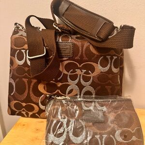 Coach Brown Signature Shoulder Bag Set